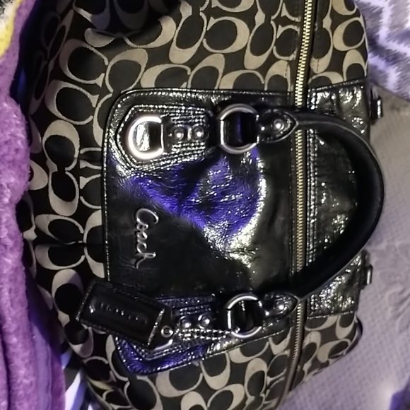 Coach Handbags - Purse